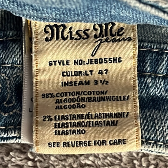 Miss Me Signature shorts - Picture 5 of 7